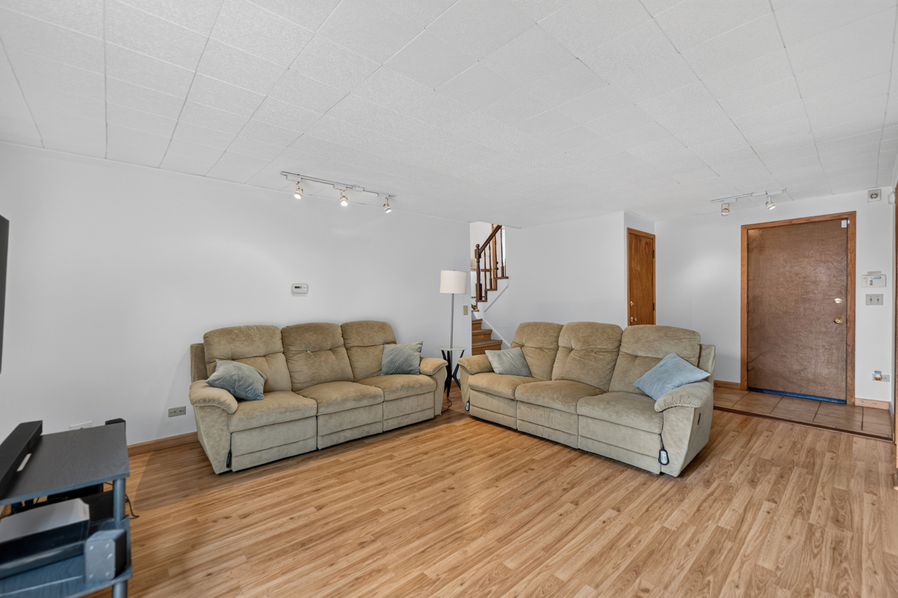Gallery Image 15