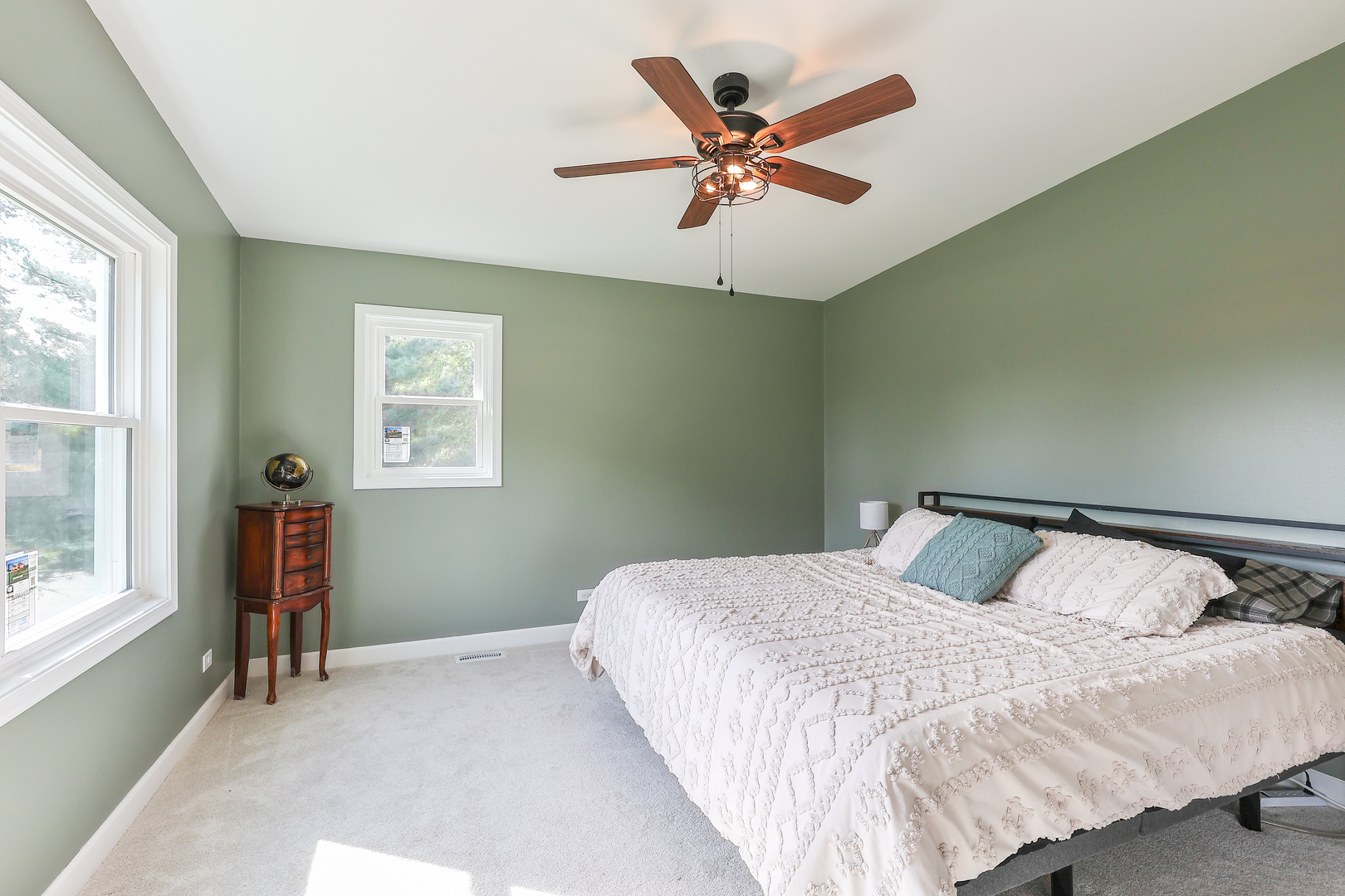 Gallery Image 13