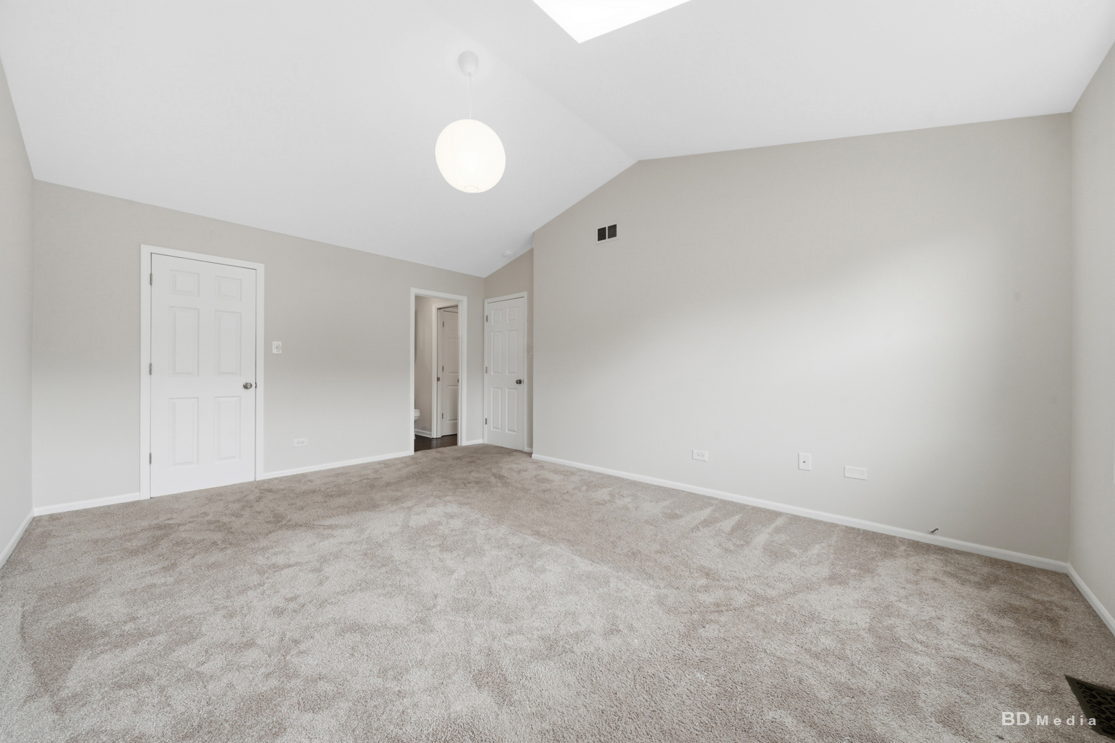 Gallery Image 13