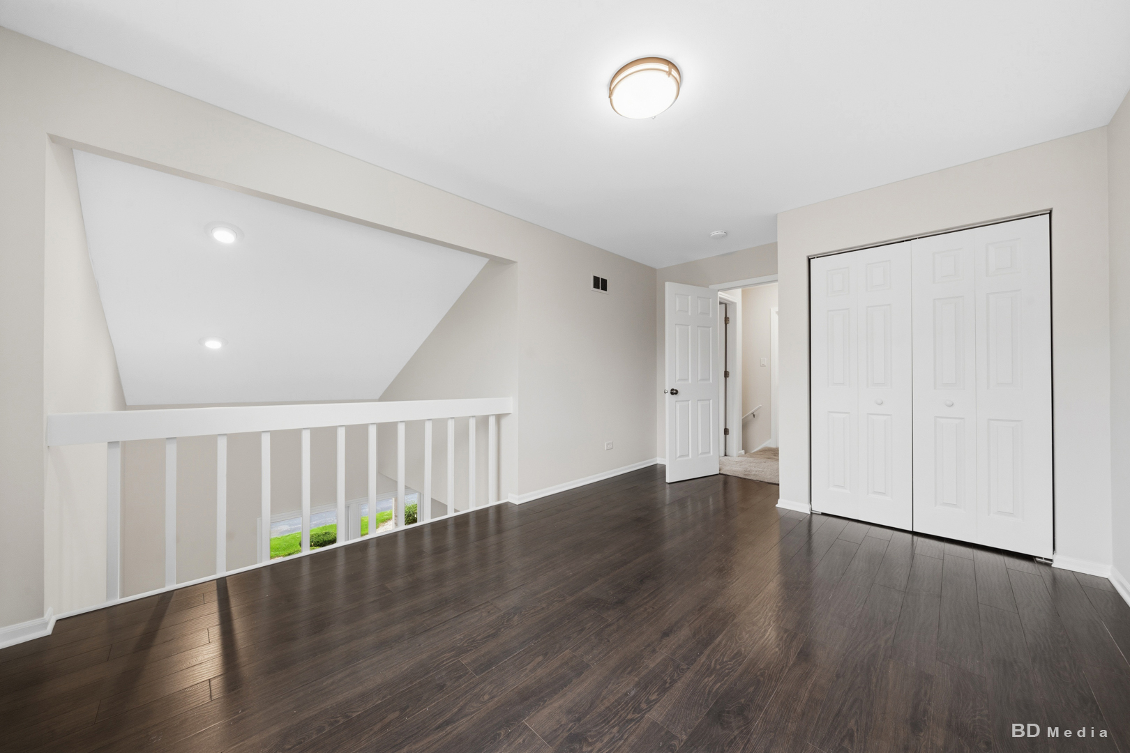 Gallery Image 18