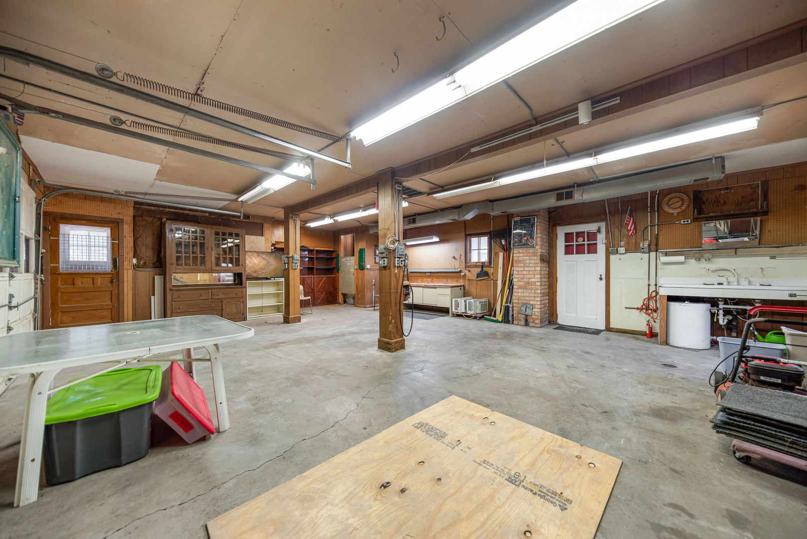 Gallery Image 13