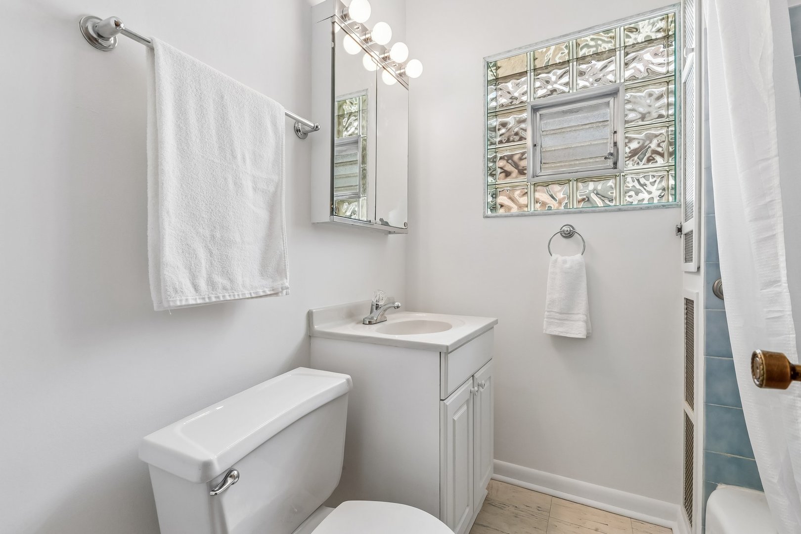 Gallery Image 15