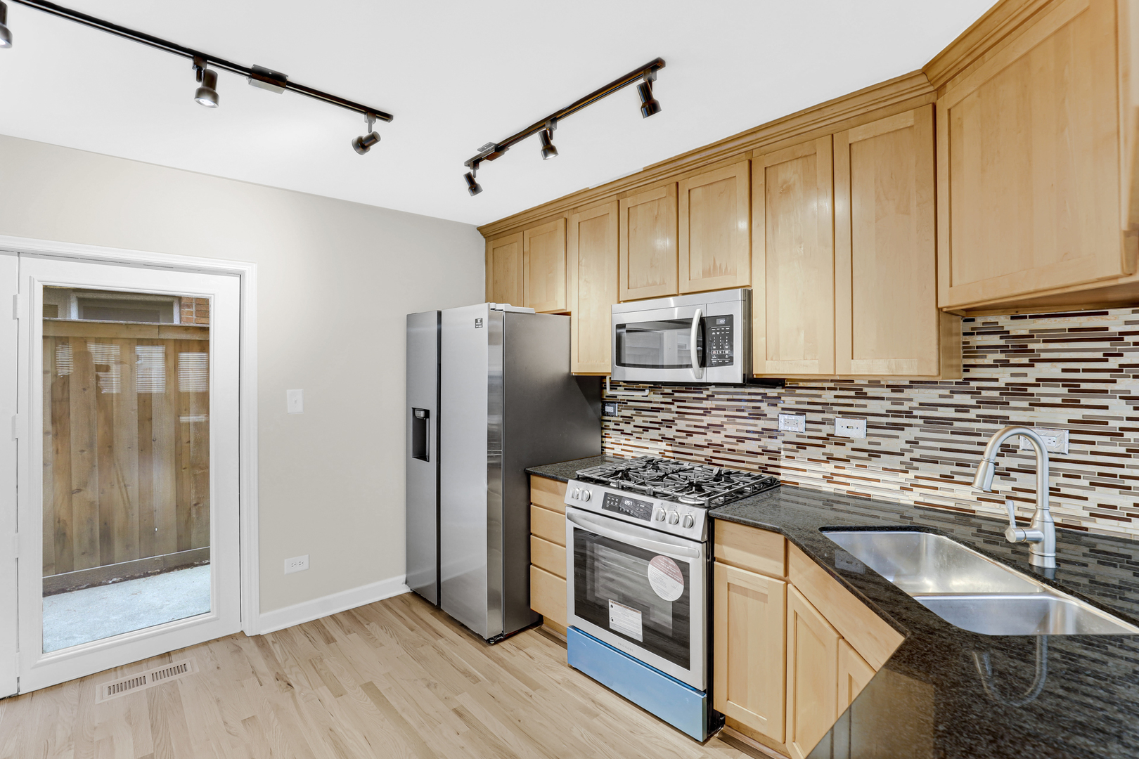 Gallery Image 14