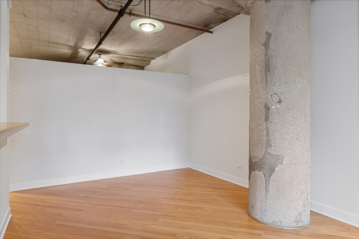 Gallery Image 18