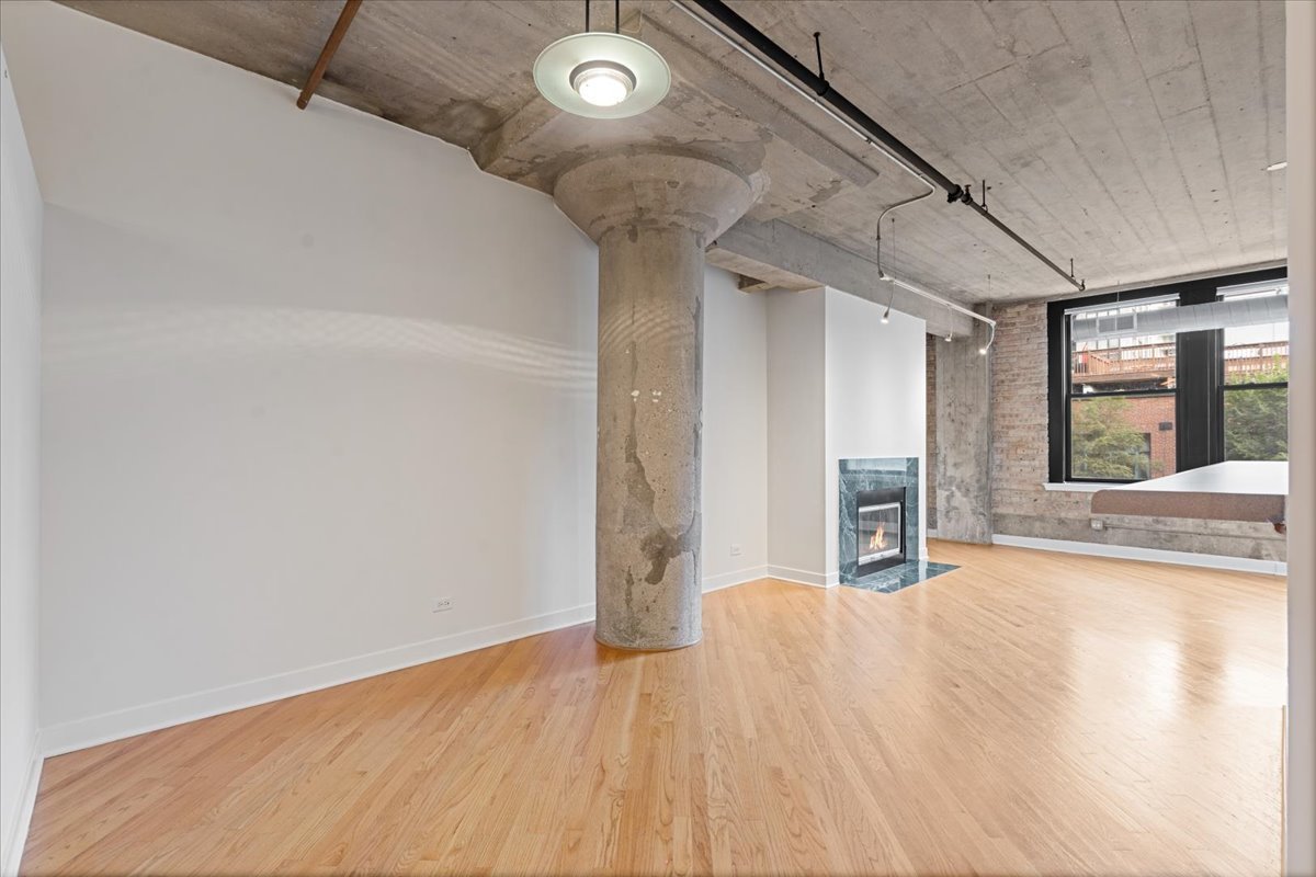 Gallery Image 17