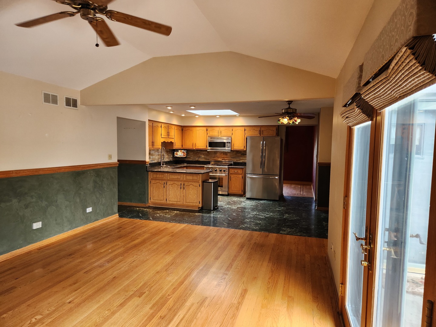 Gallery Image 19