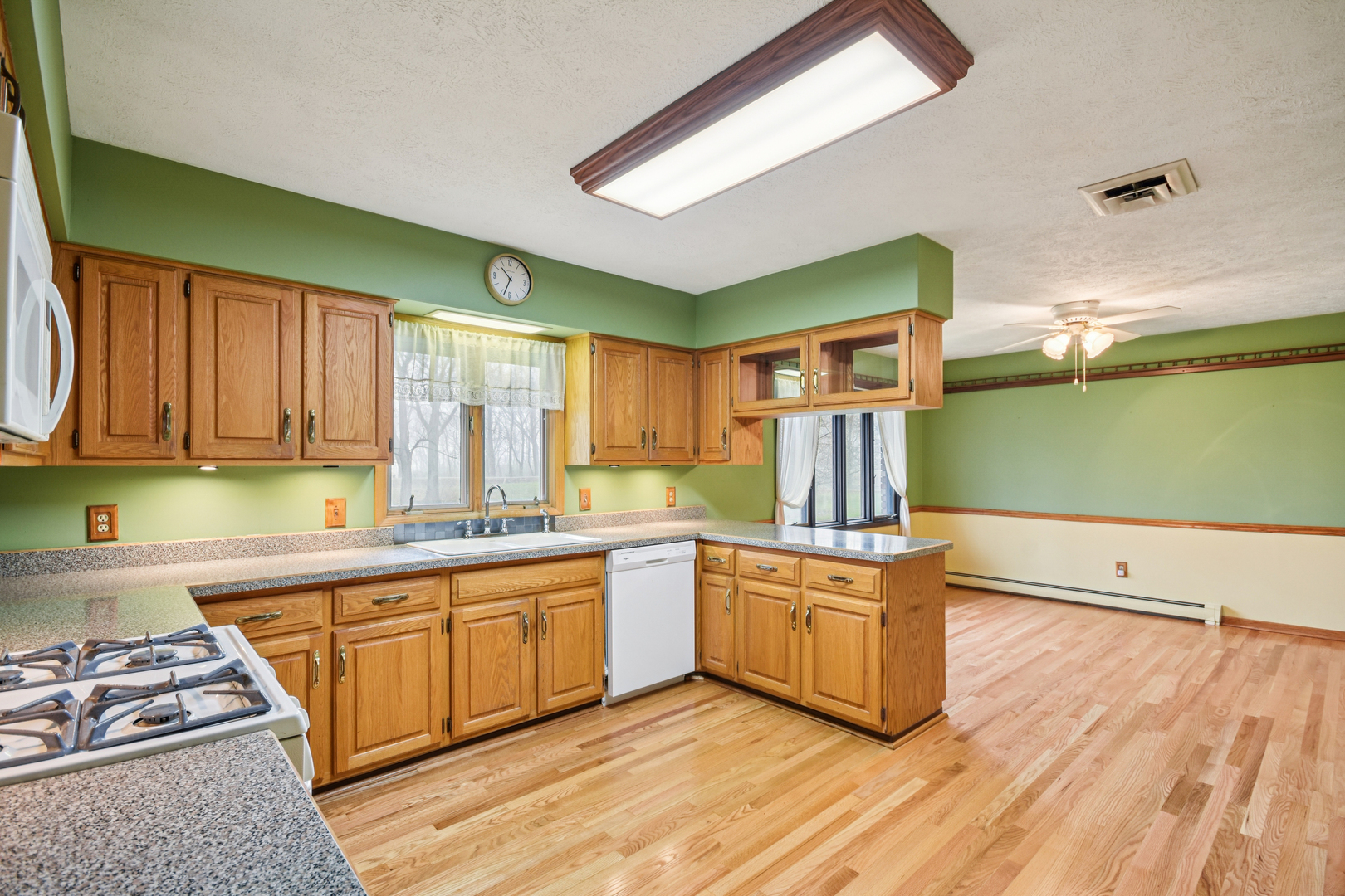 Gallery Image 12