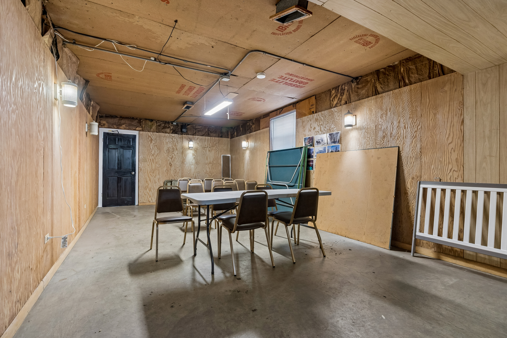 Gallery Image 17
