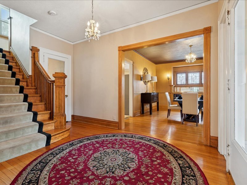 Gallery Image 19