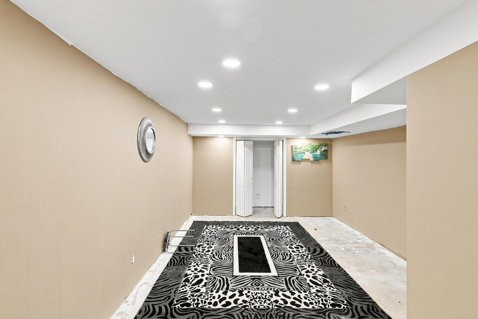 Gallery Image 19
