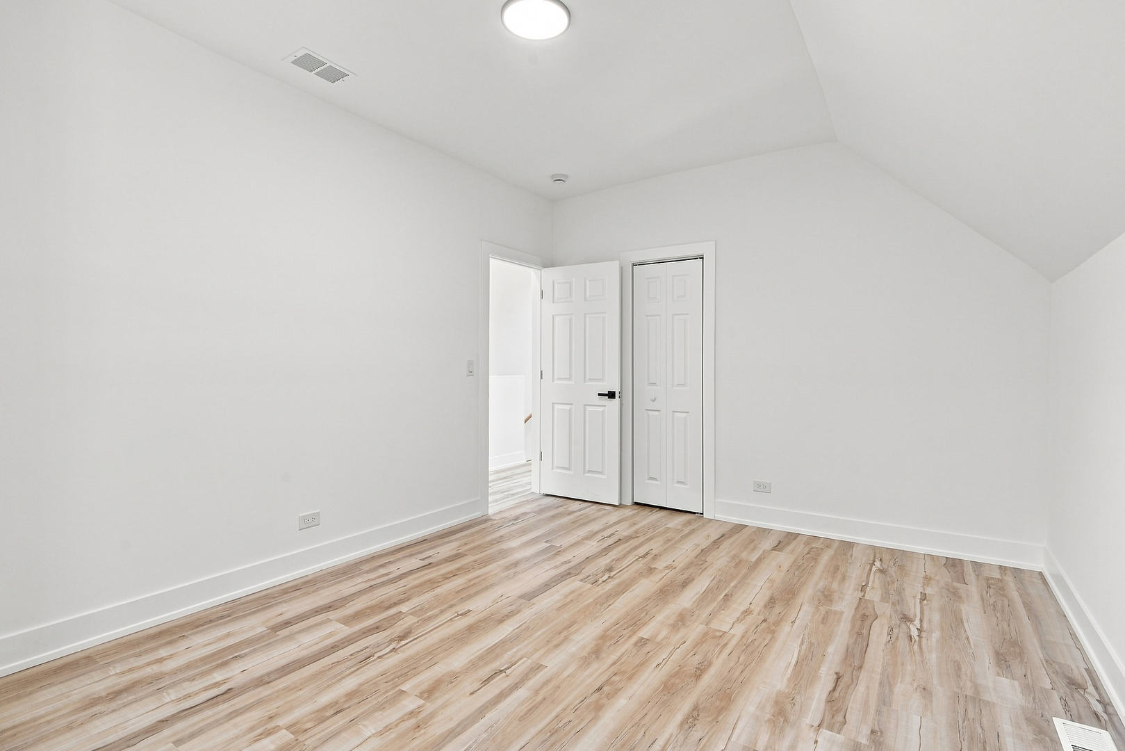 Gallery Image 16