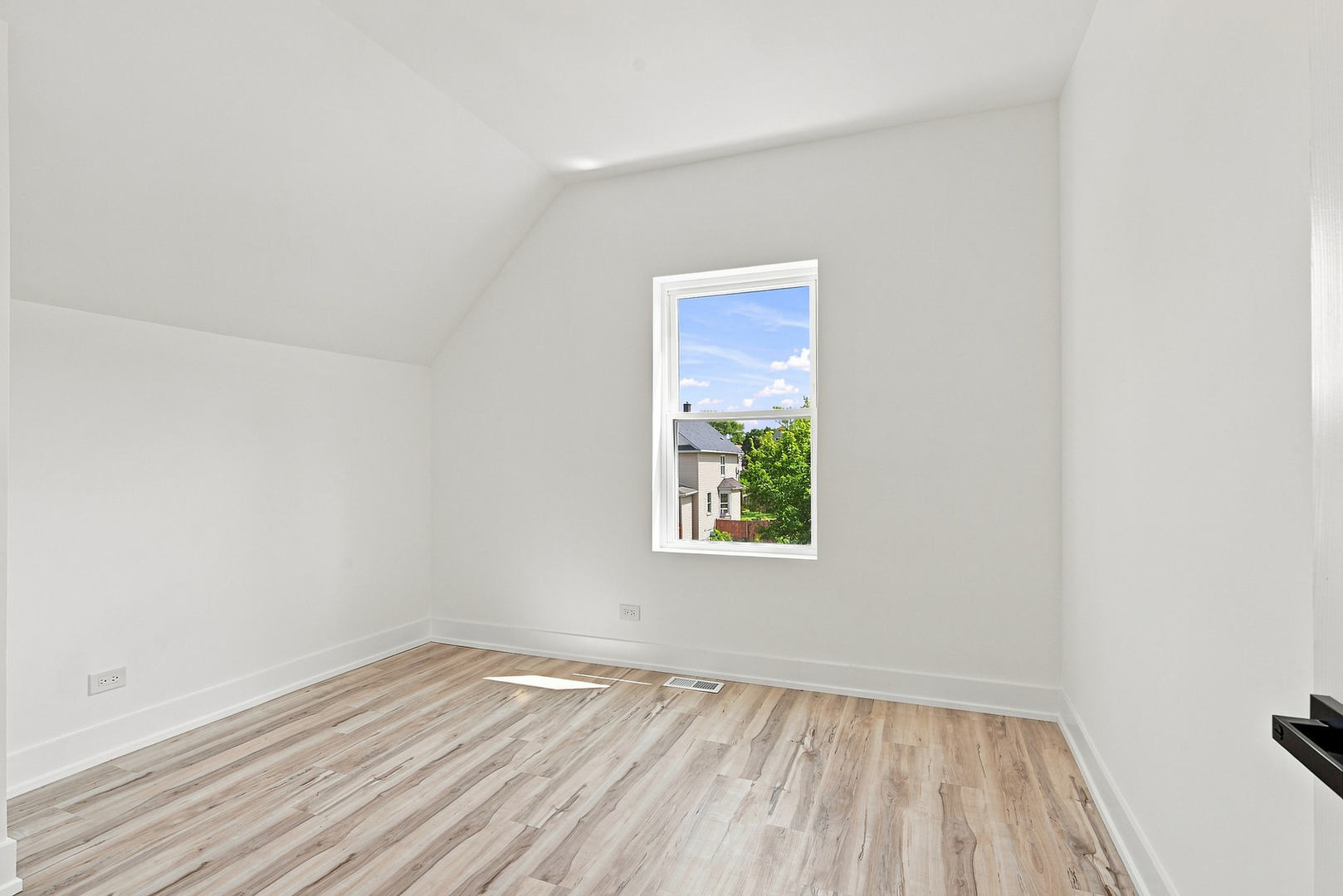 Gallery Image 19