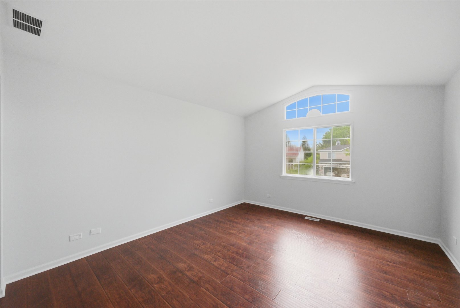 Gallery Image 16
