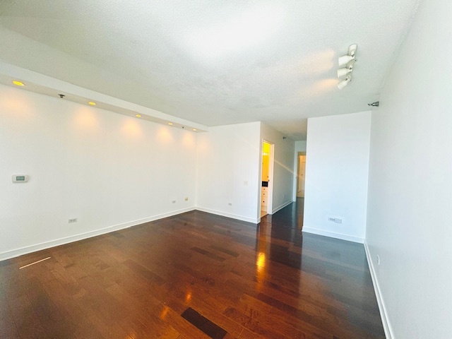 Gallery Image 19