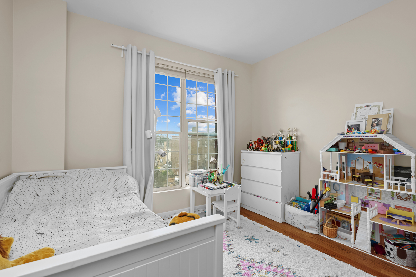Gallery Image 17