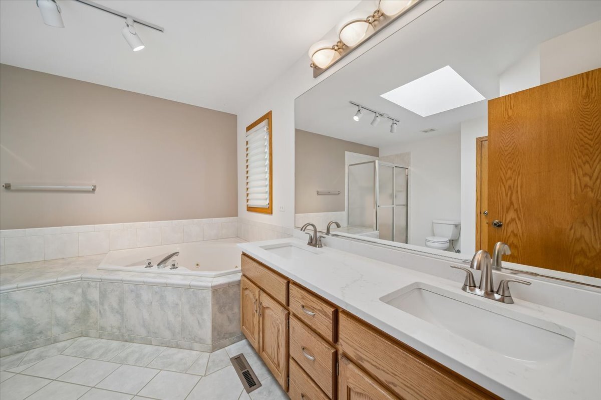 Gallery Image 18