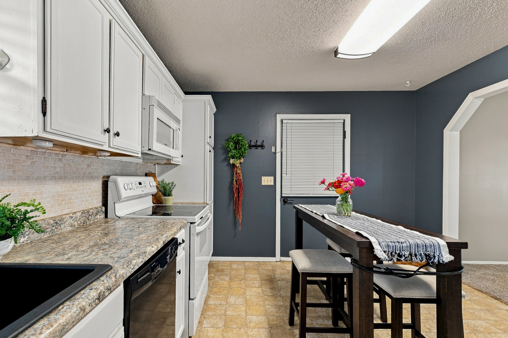 Gallery Image 14