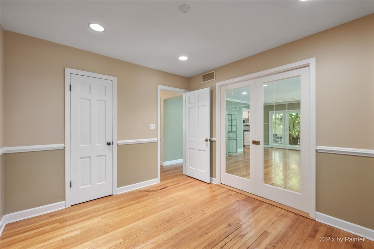 Gallery Image 18