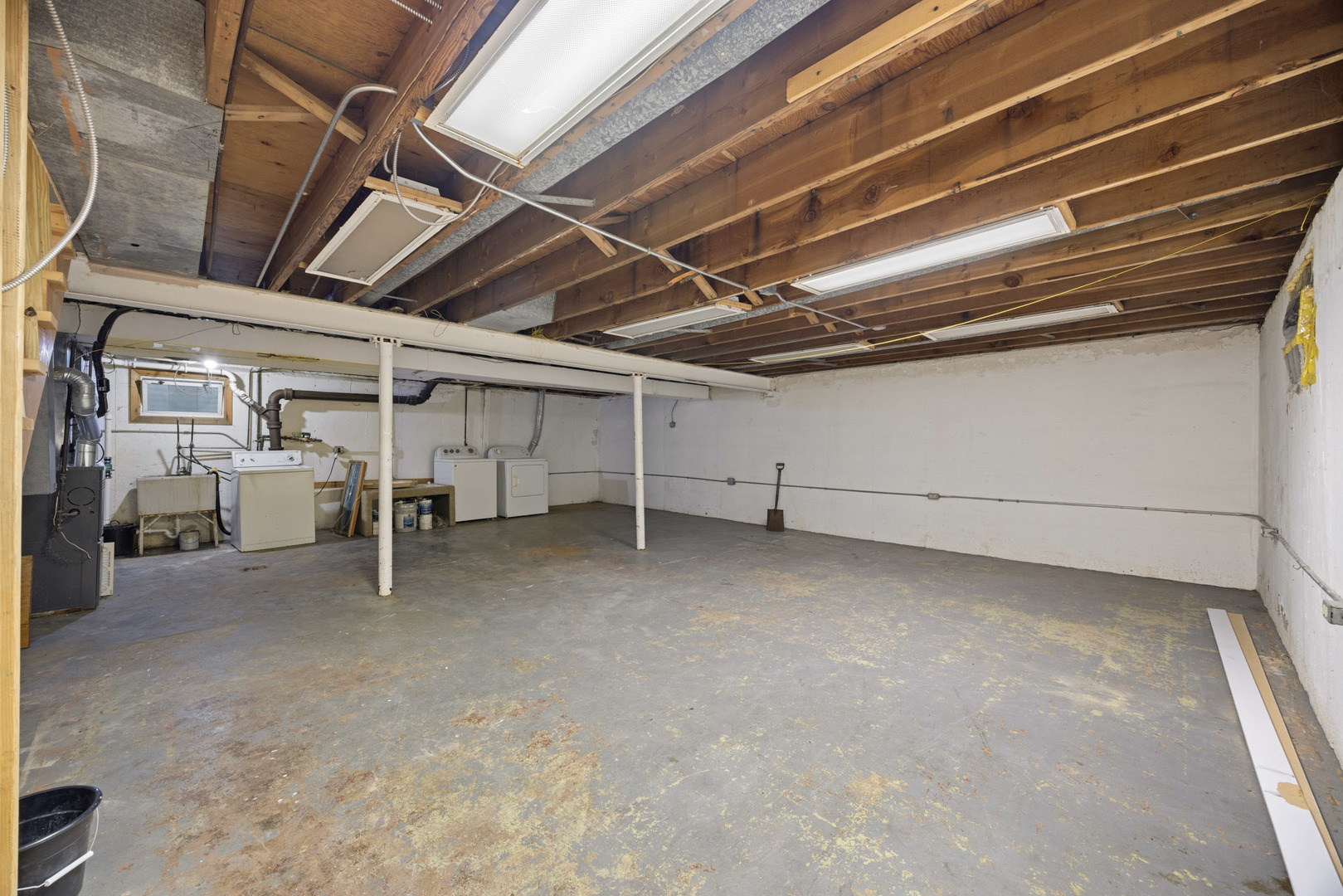 Gallery Image 17
