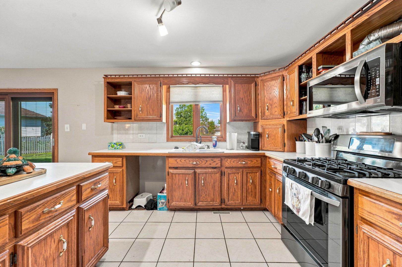 Gallery Image 12