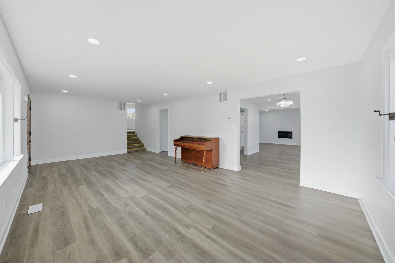 Gallery Image 12