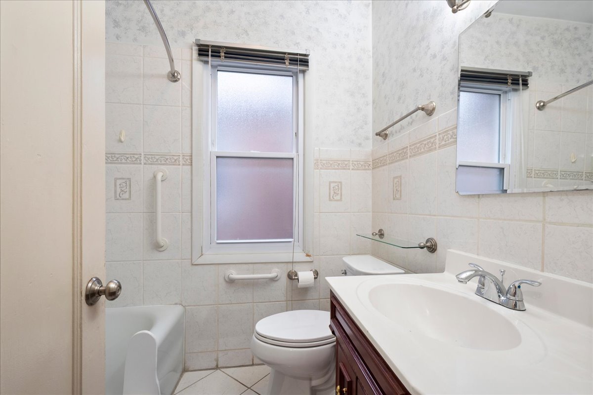 Gallery Image 15