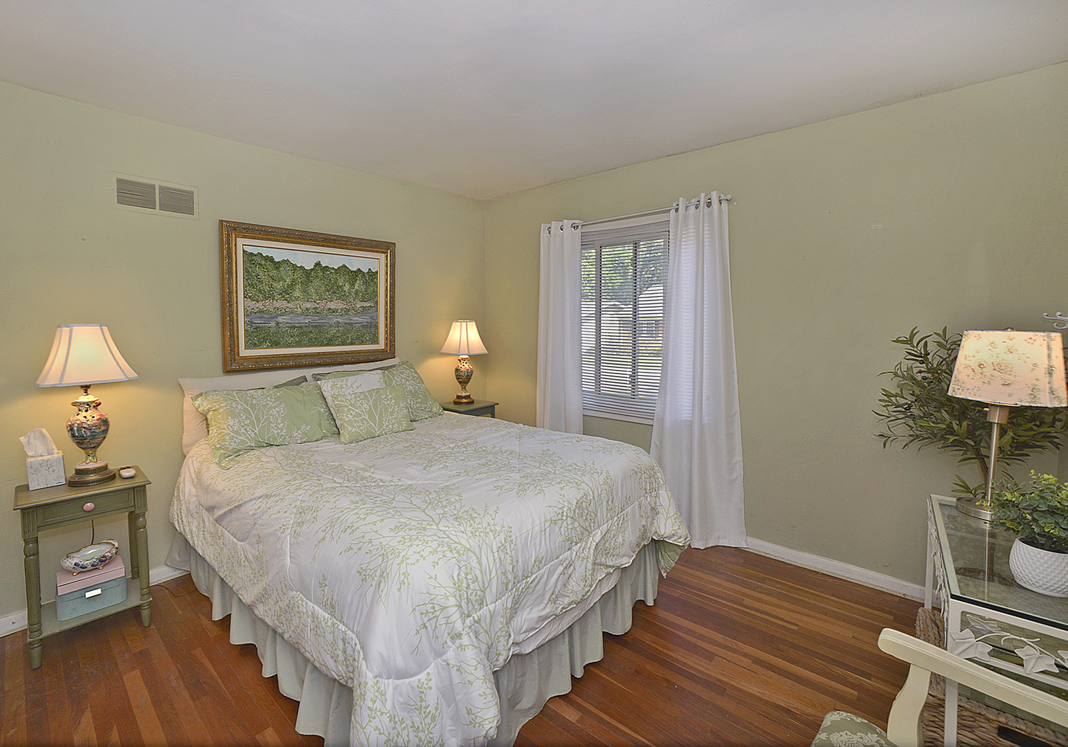 Gallery Image 10