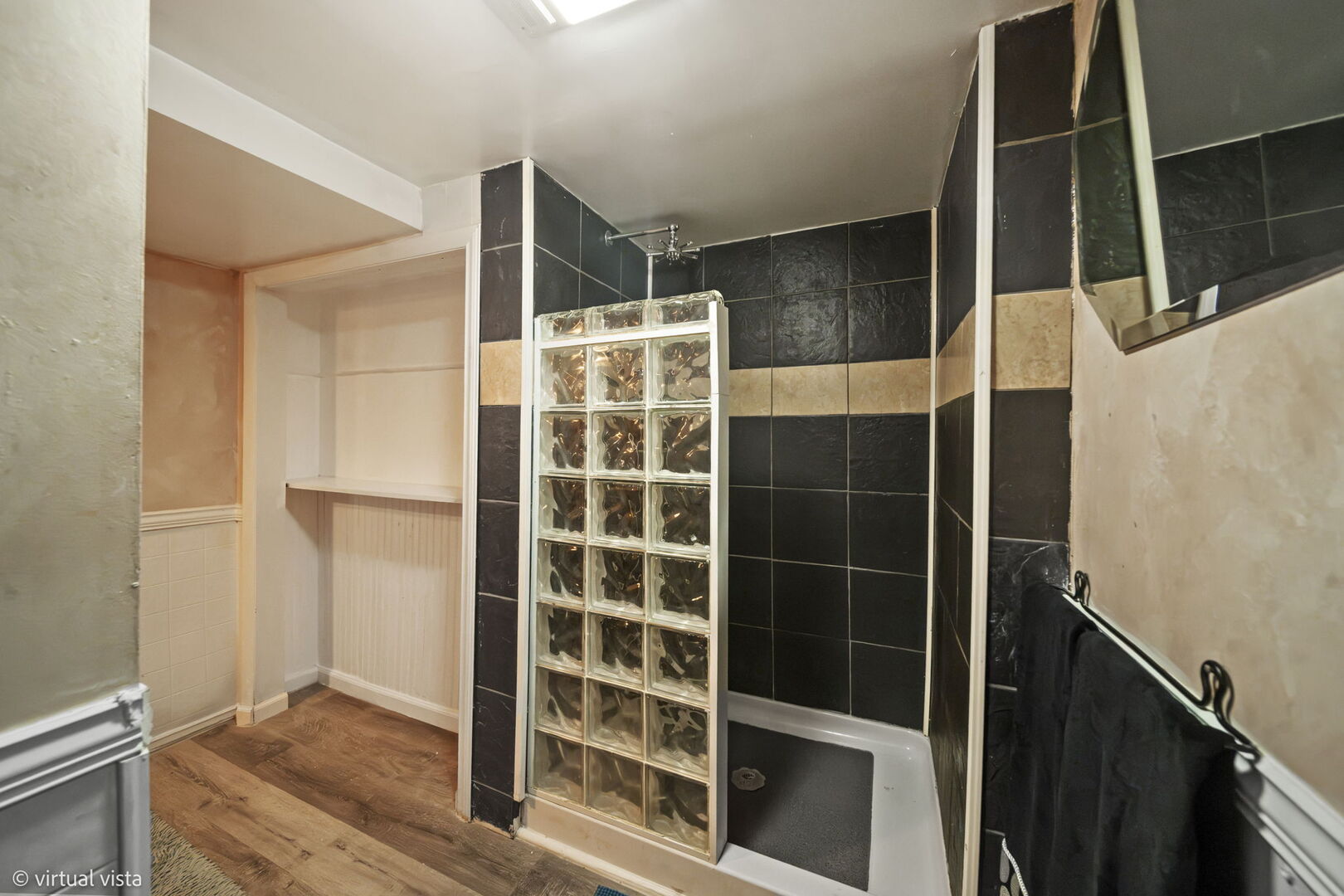Gallery Image 21