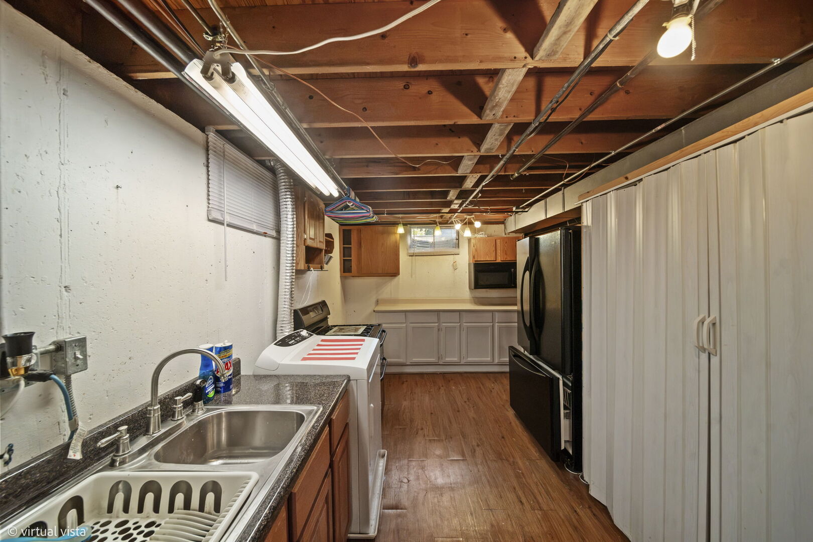 Gallery Image 18