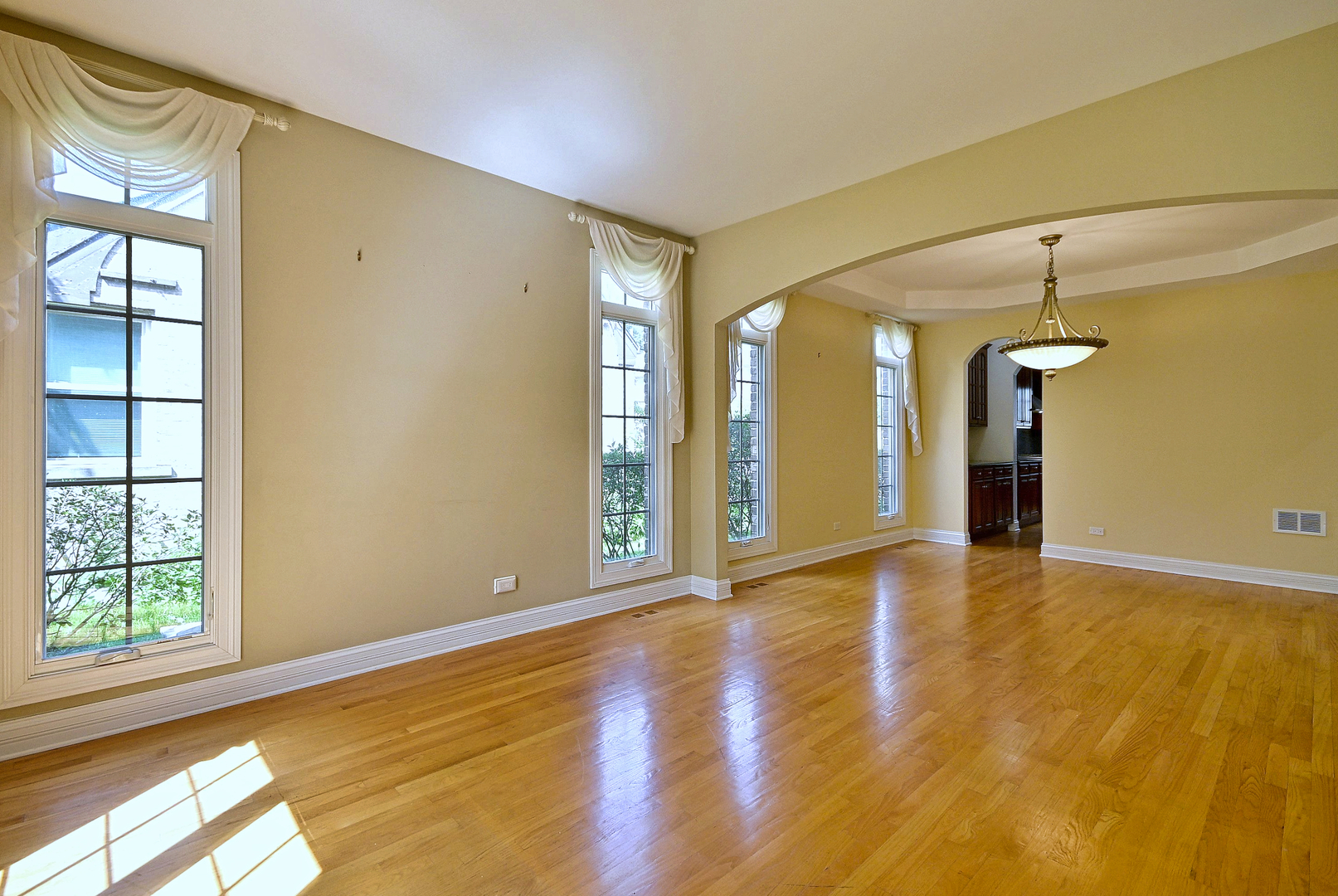 Gallery Image 15