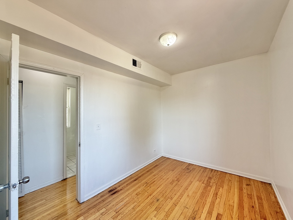 Gallery Image 14