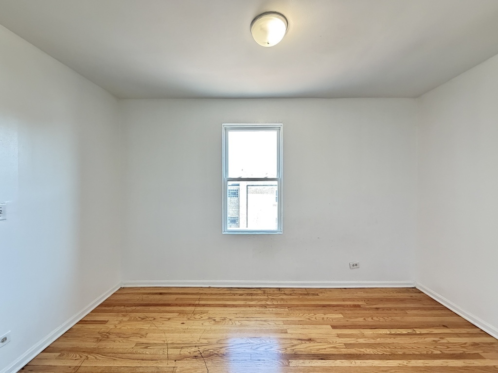 Gallery Image 15