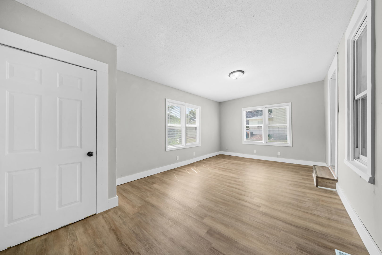 Gallery Image 16