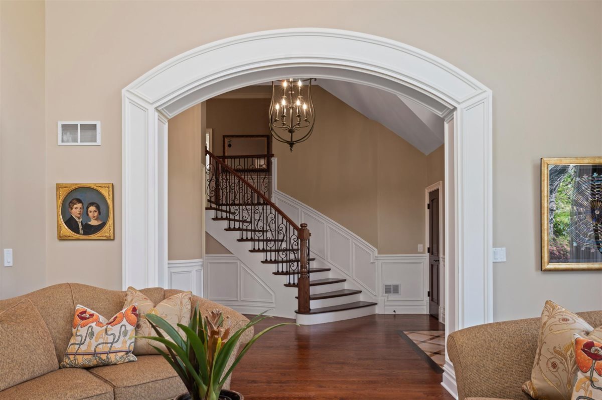 Gallery Image 15