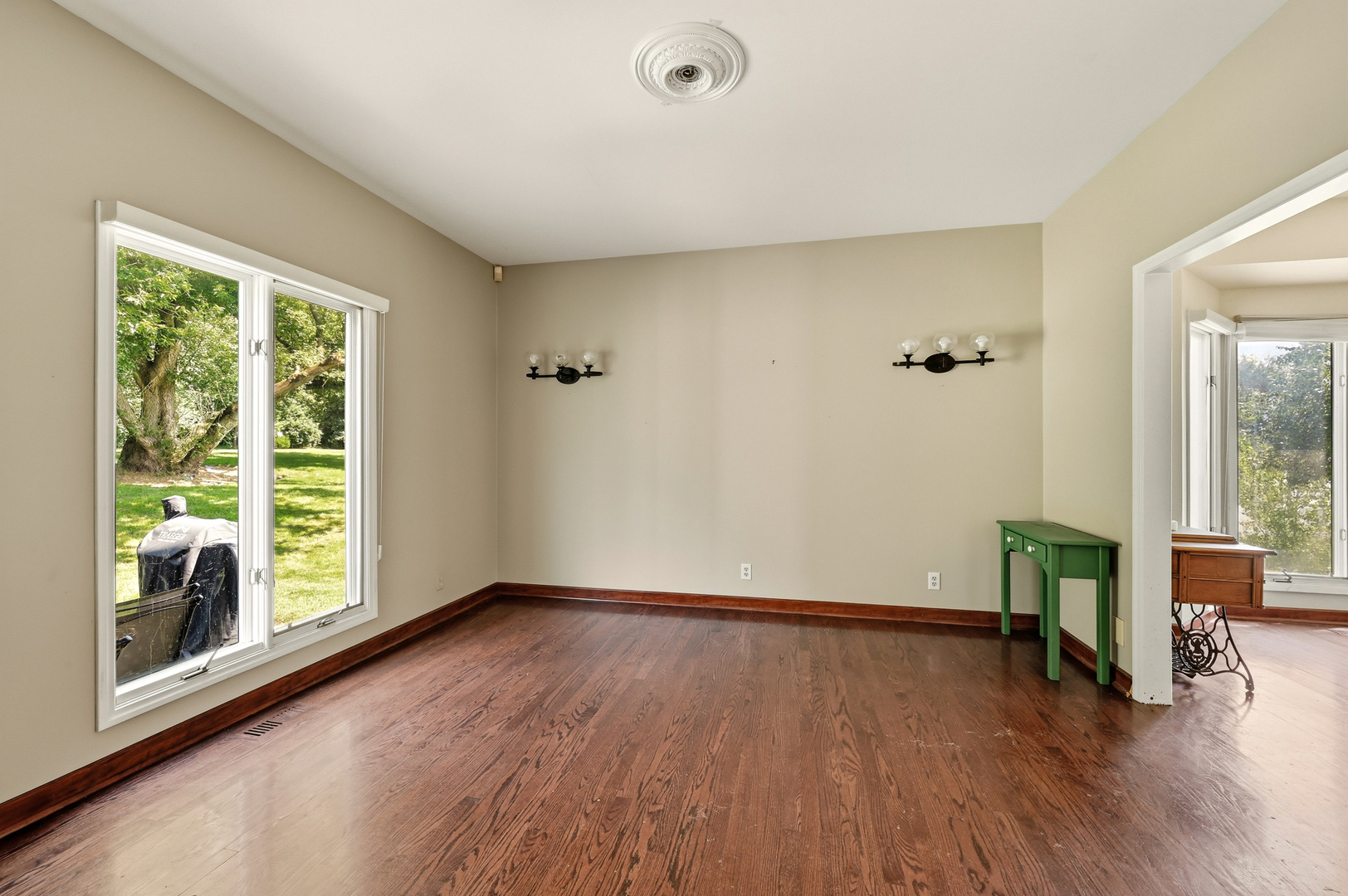 Gallery Image 19