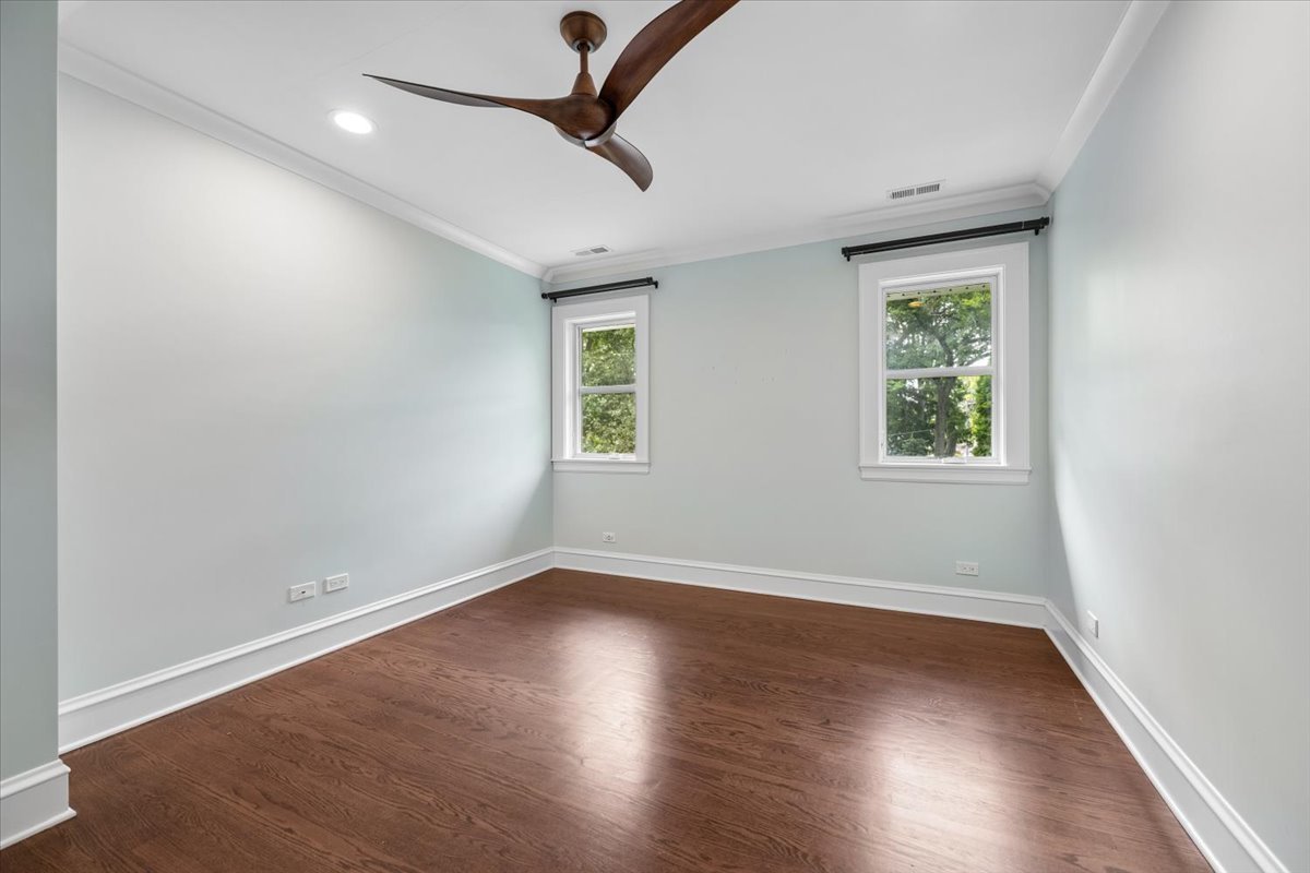 Gallery Image 19