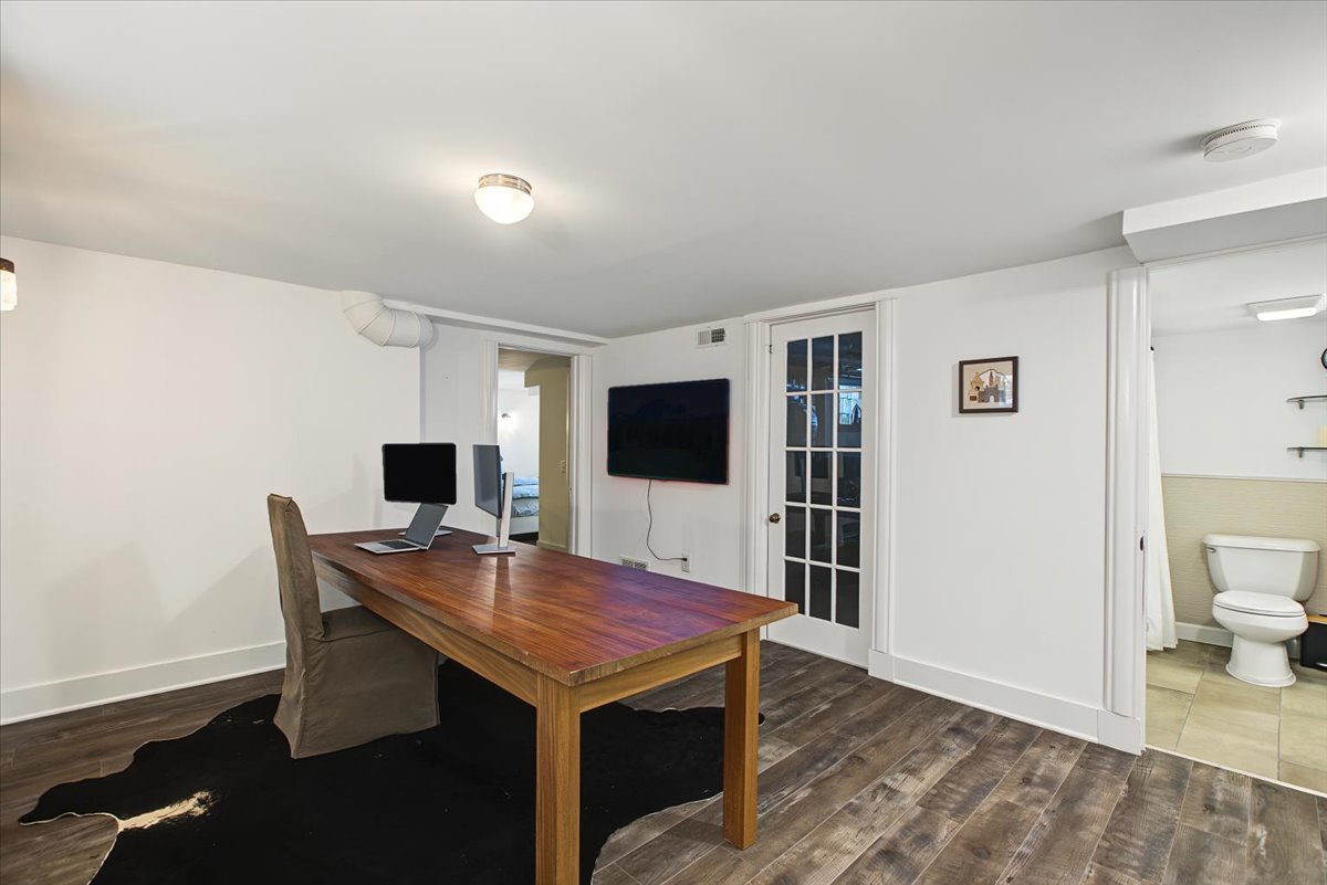 Gallery Image 29