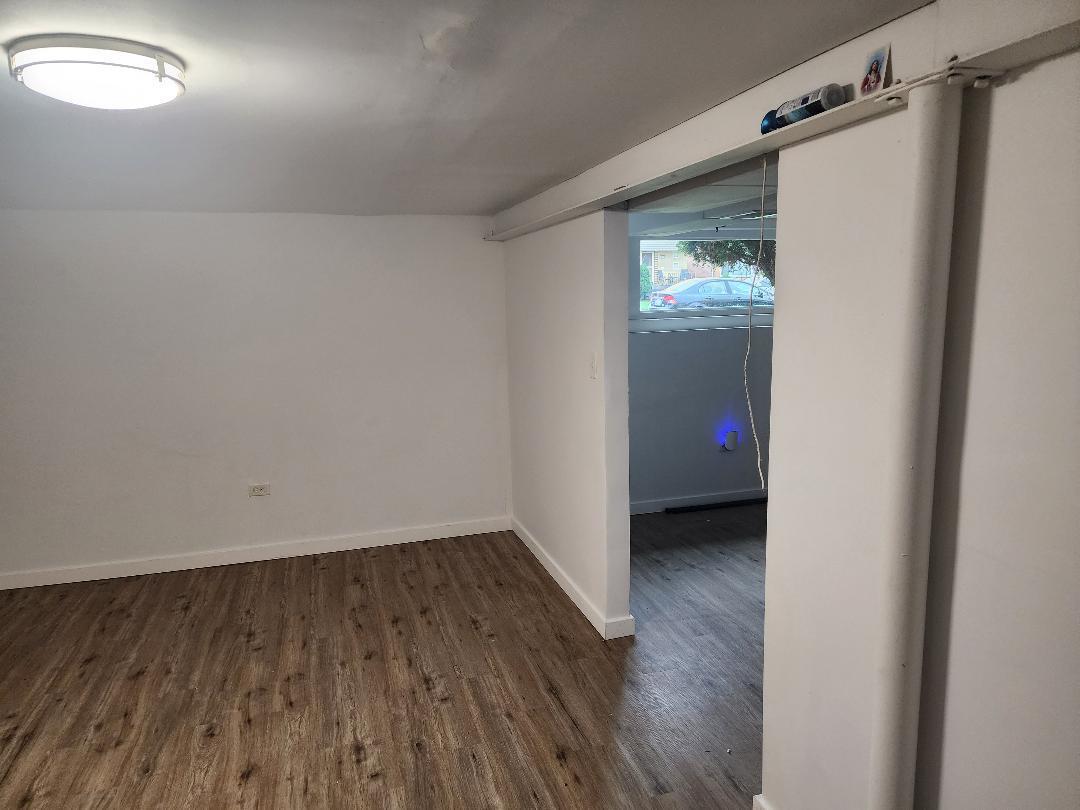 Gallery Image 17