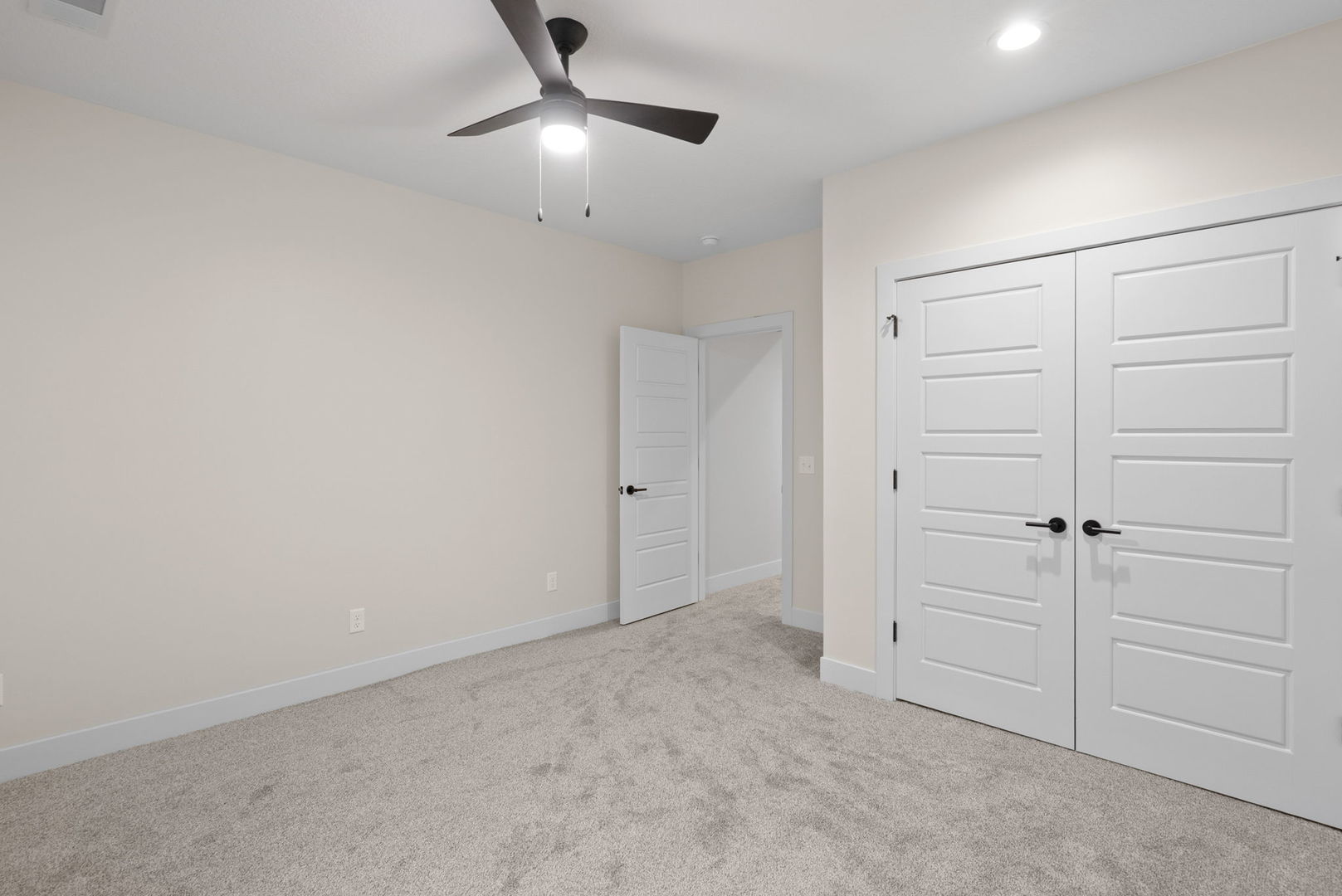 Gallery Image 33