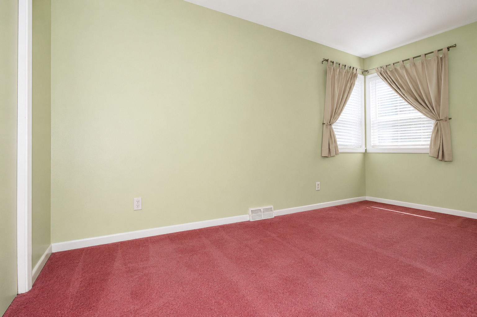 Gallery Image 17