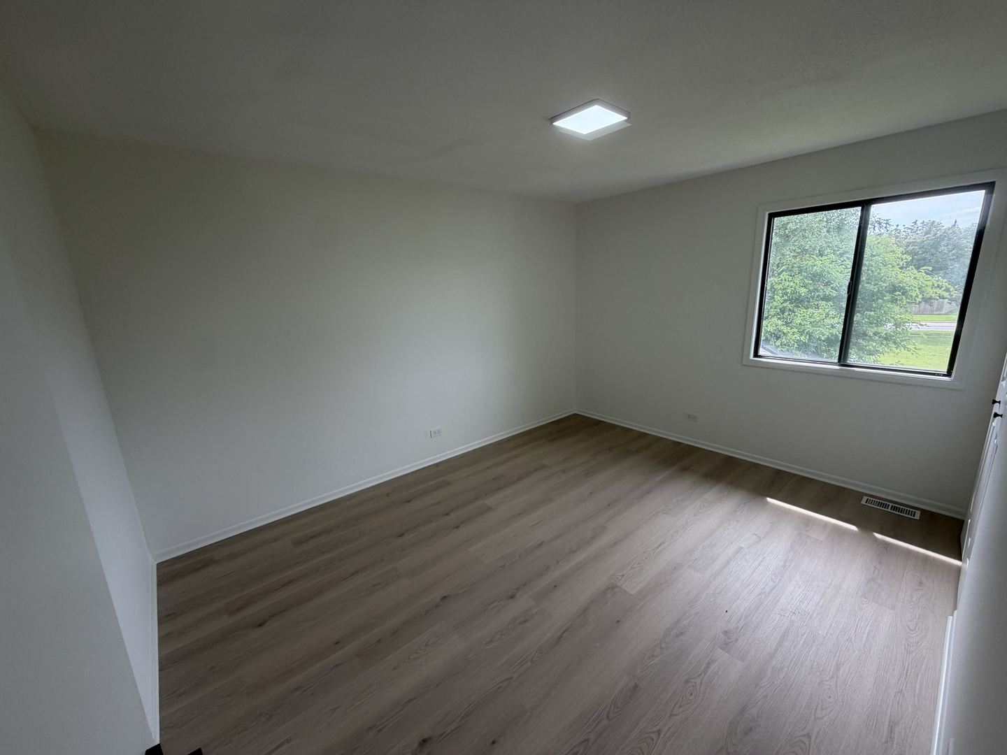 Gallery Image 15