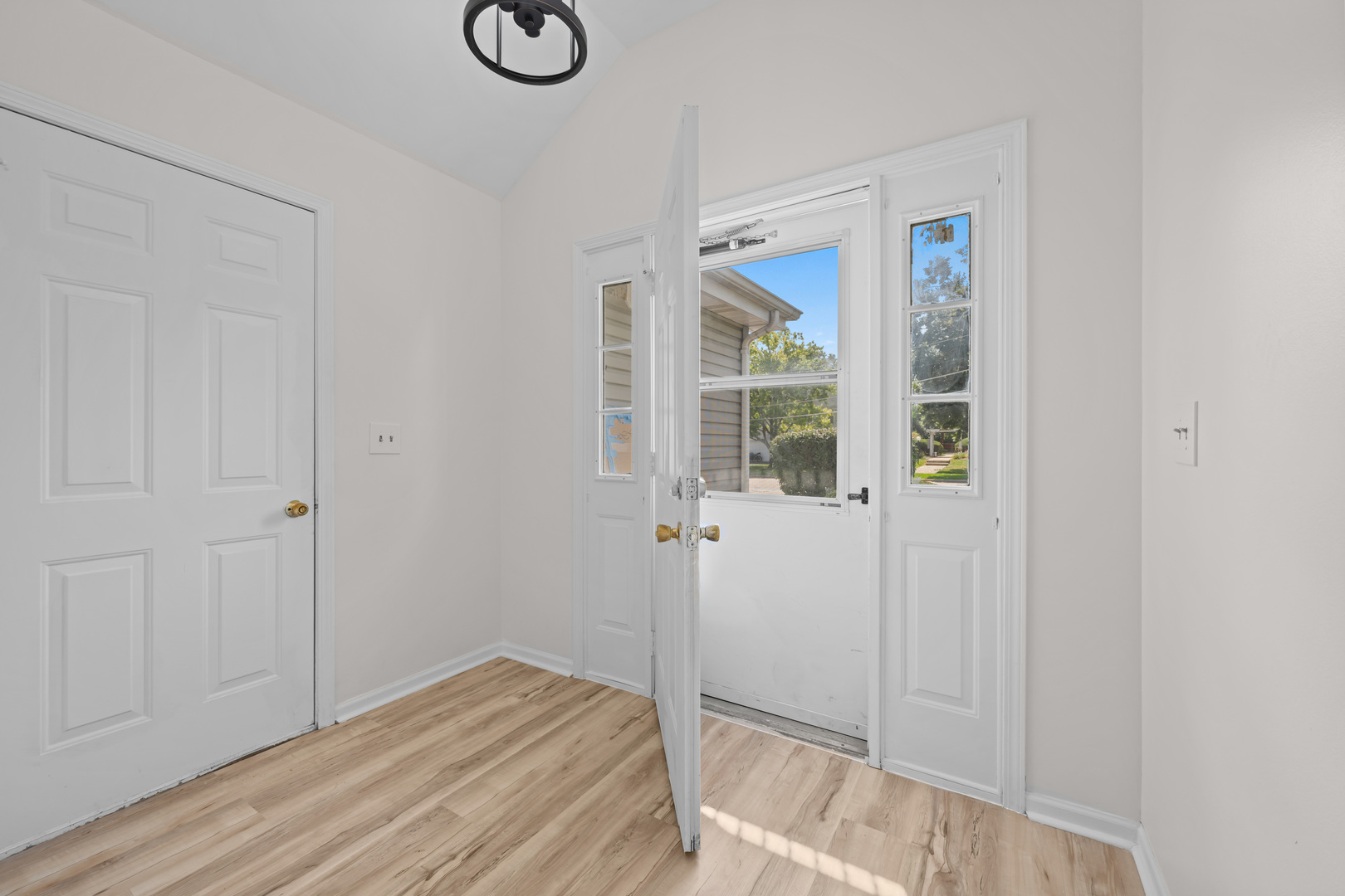 Gallery Image 12