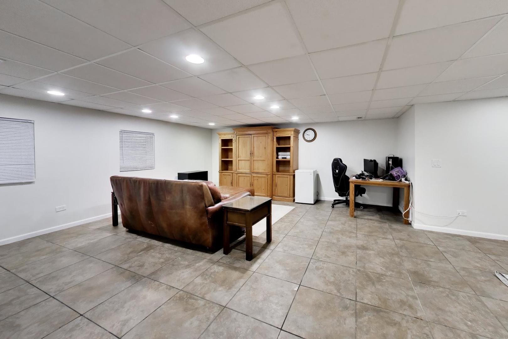 Gallery Image 38