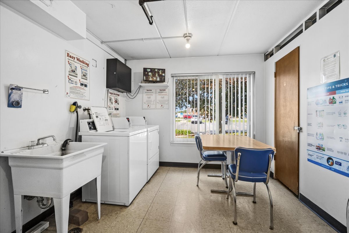Gallery Image 14
