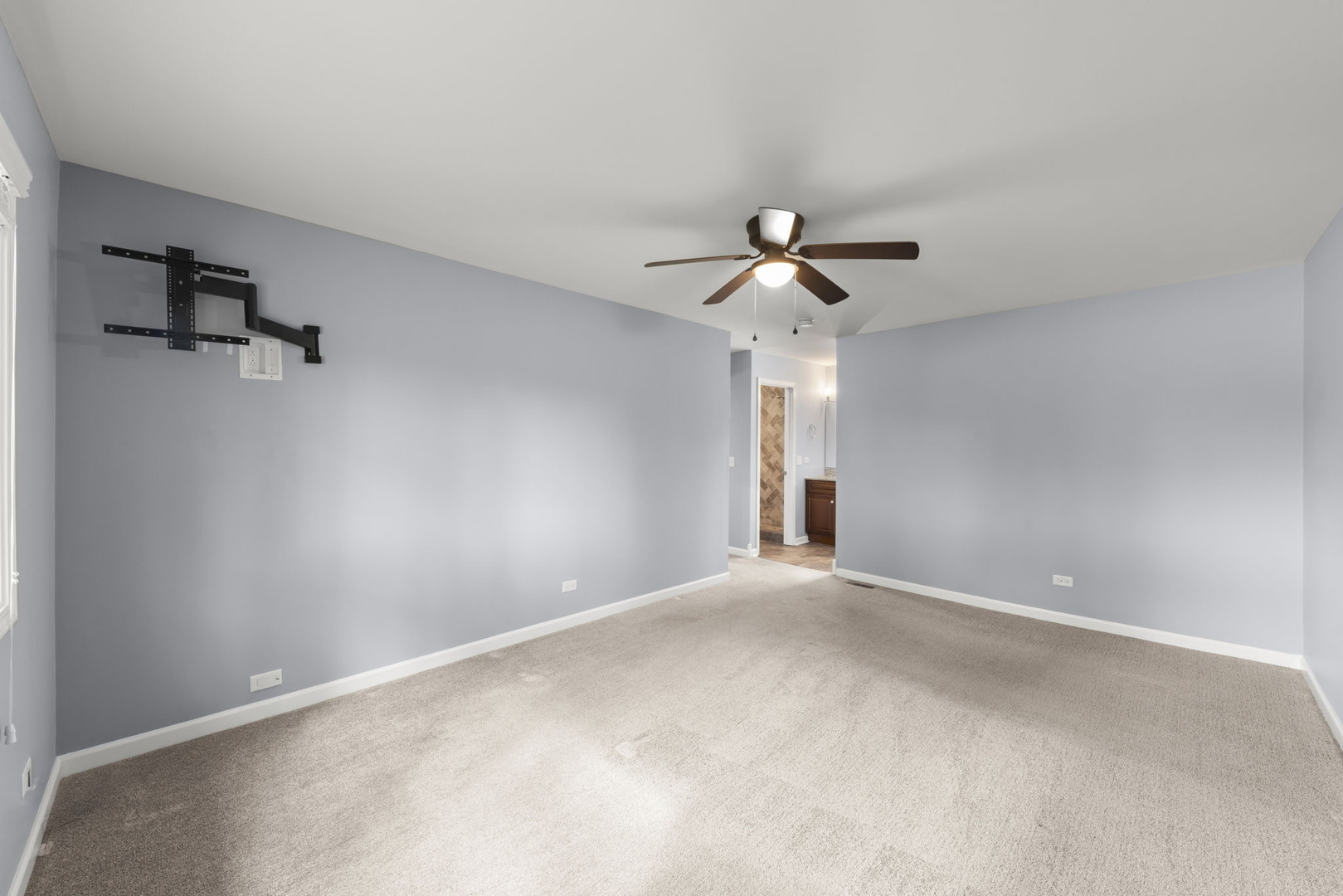 Gallery Image 16