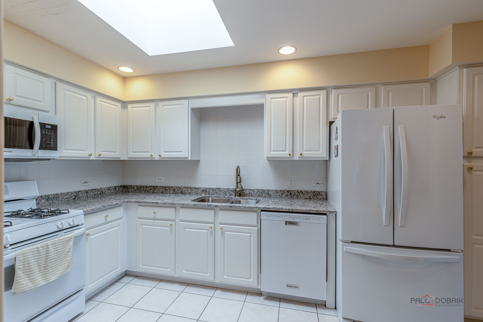 Gallery Image 12