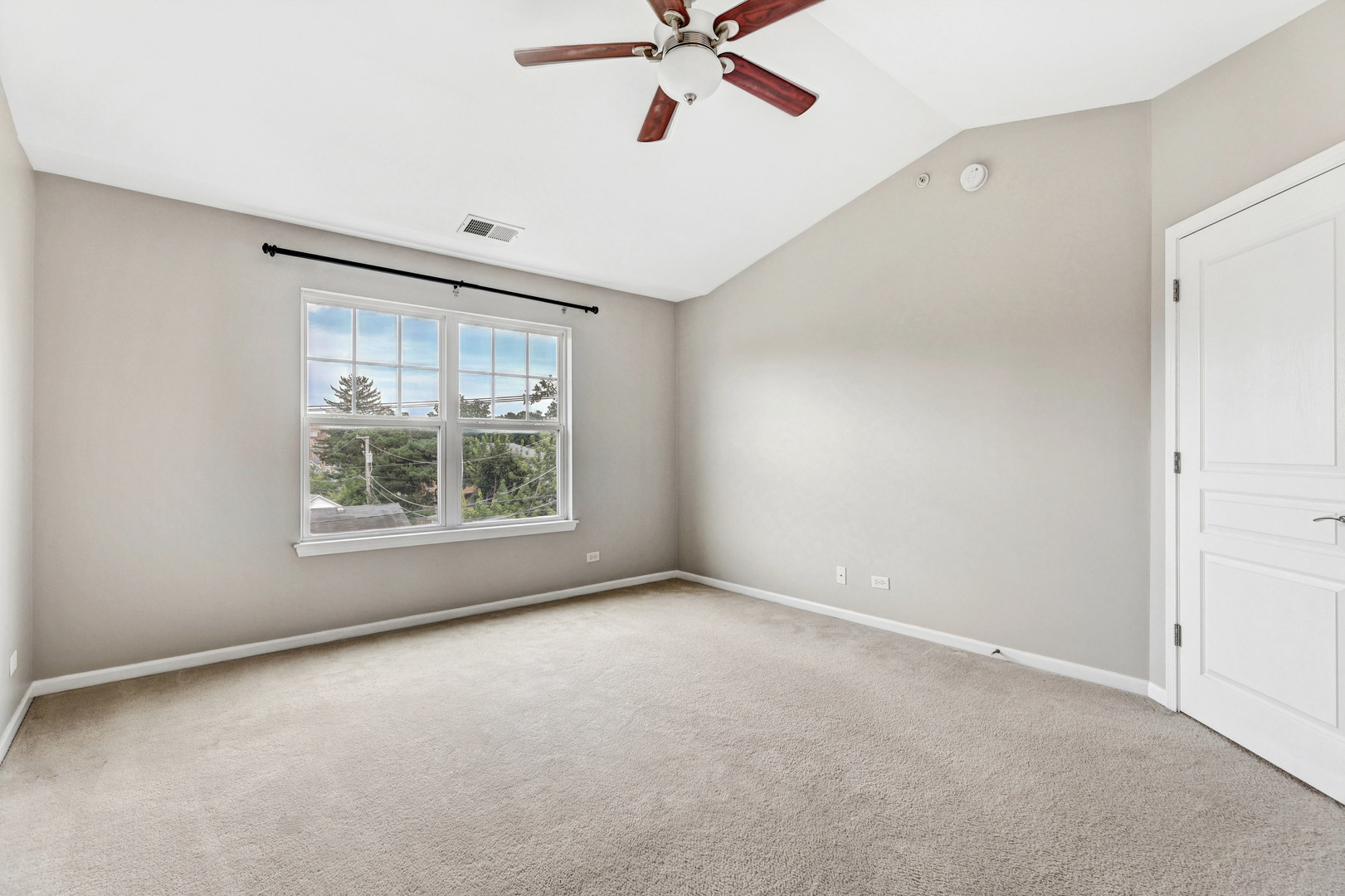 Gallery Image 19