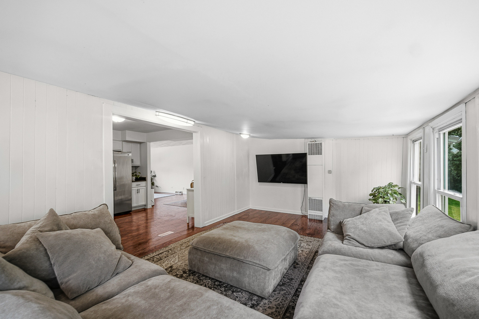 Gallery Image 18
