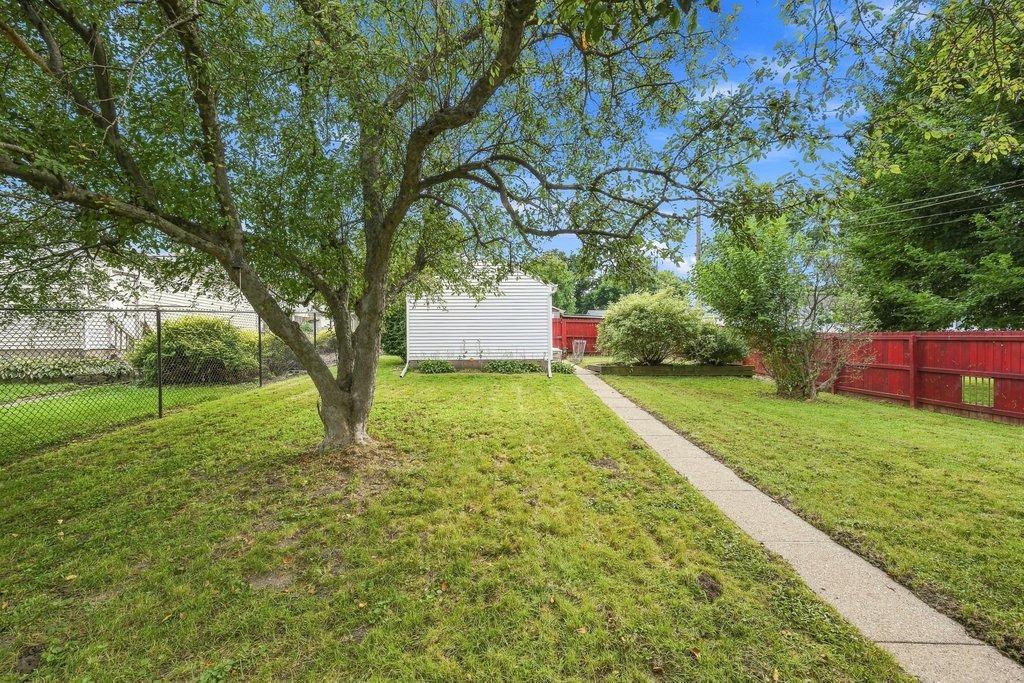 Gallery Image 19