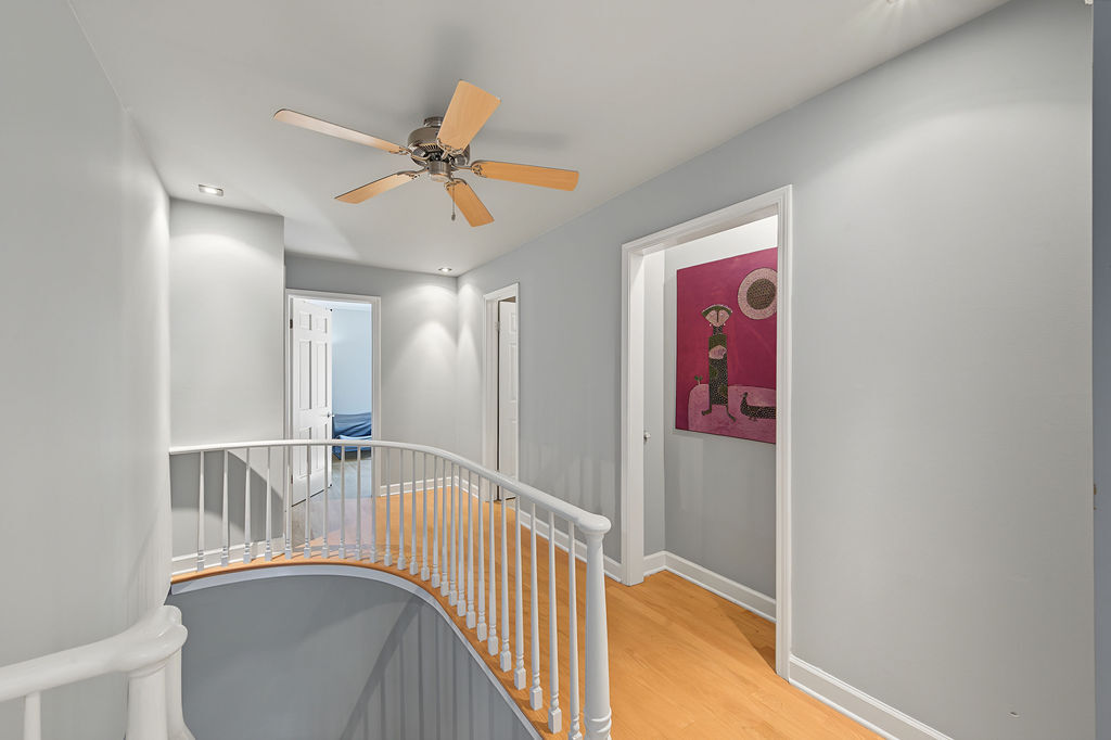 Gallery Image 19